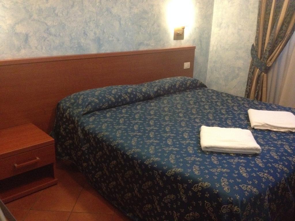 Roma Termini Inn Εξωτερικό φωτογραφία