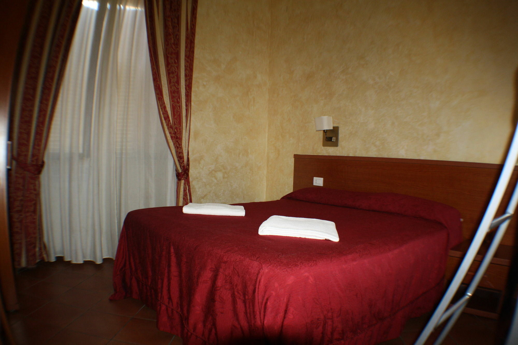 Roma Termini Inn Εξωτερικό φωτογραφία